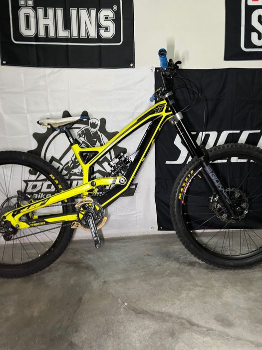 YT Tues 27.5 Downhill