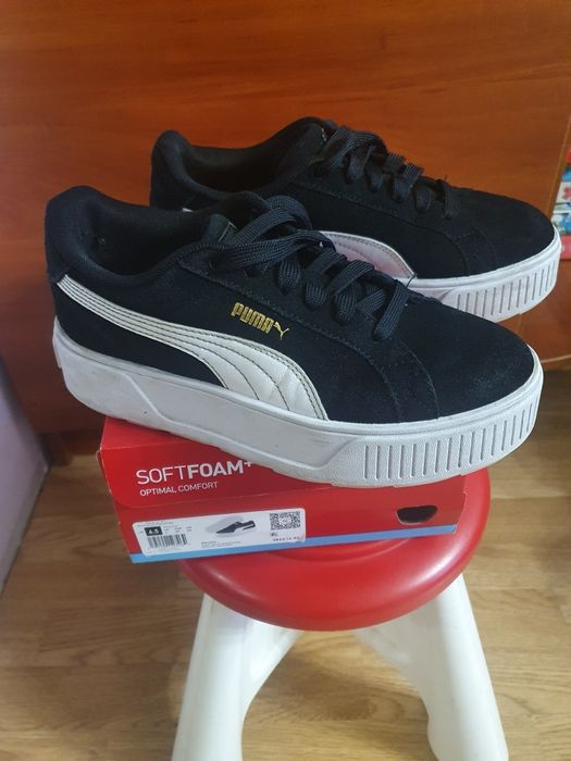 Замшеві кросівки Пума 37 р