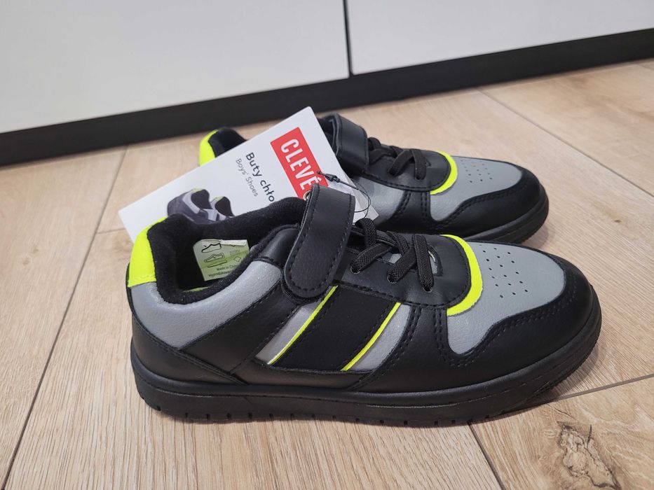 31 Sneakersy buty chłopięce wiosenne / jesienne Cleve