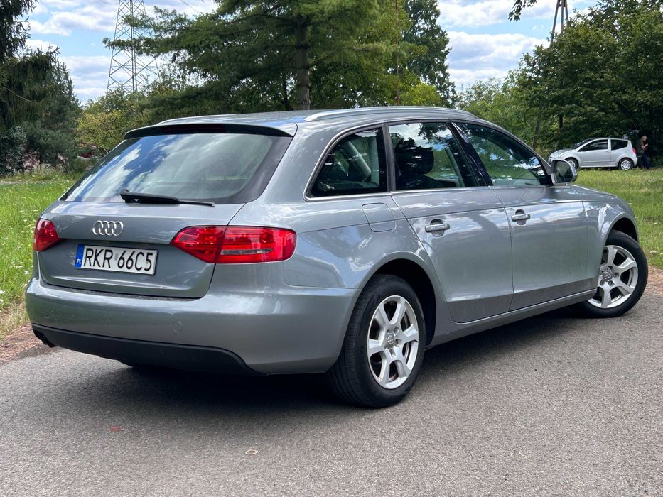 Audi A4 B8*2.0 TDI 120KM*Climatronic*Tempomat*Duży Ekran*