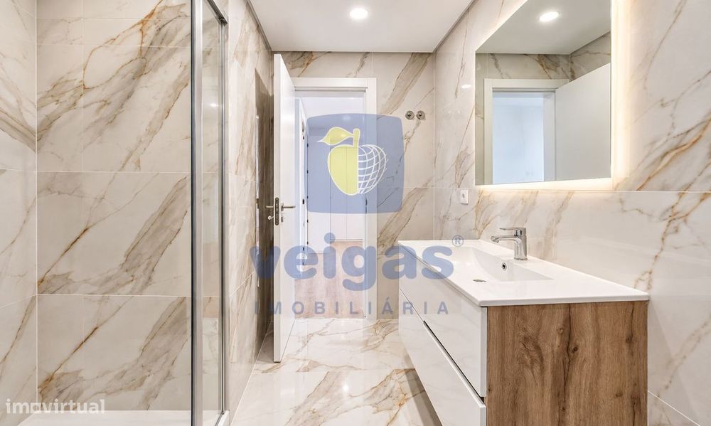 T2 totalmente renovado em Alhandra — conforto, modernidade e tranquili