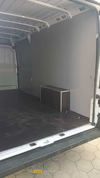 Zabudowa na pace auta dostawczego busa // Peugeot Boxer L4H2