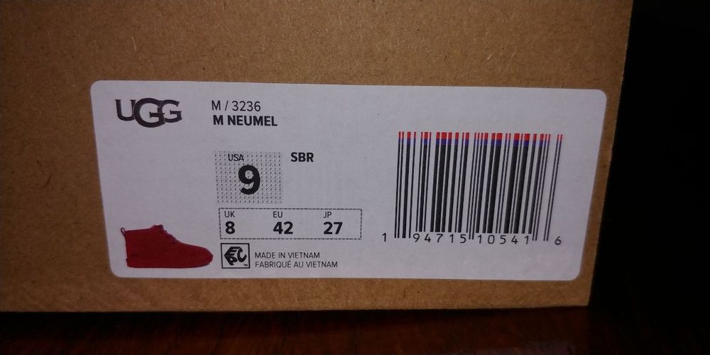 Чоловічі замшеві черевики UGG