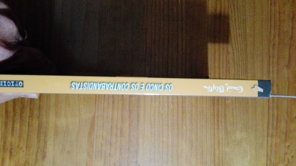 Os cinco e os contrabandistas n°4 oficina do livro