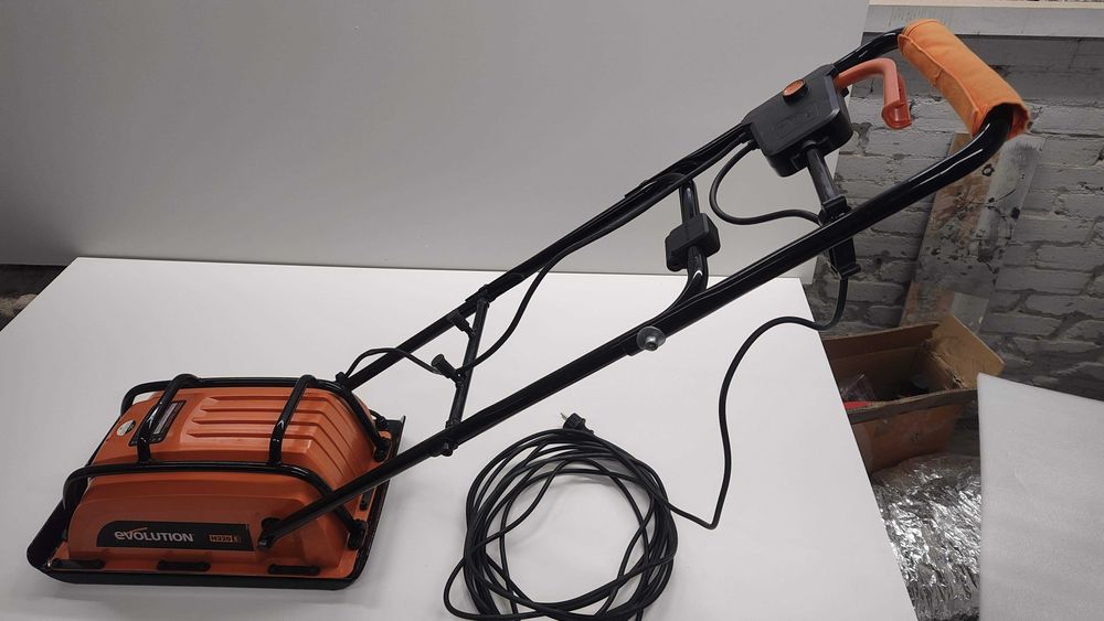 Zagęszczarka Elektryczna Evolution HULK320-E