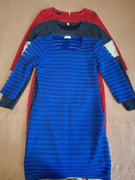 Сукня з рукавами р.42-44