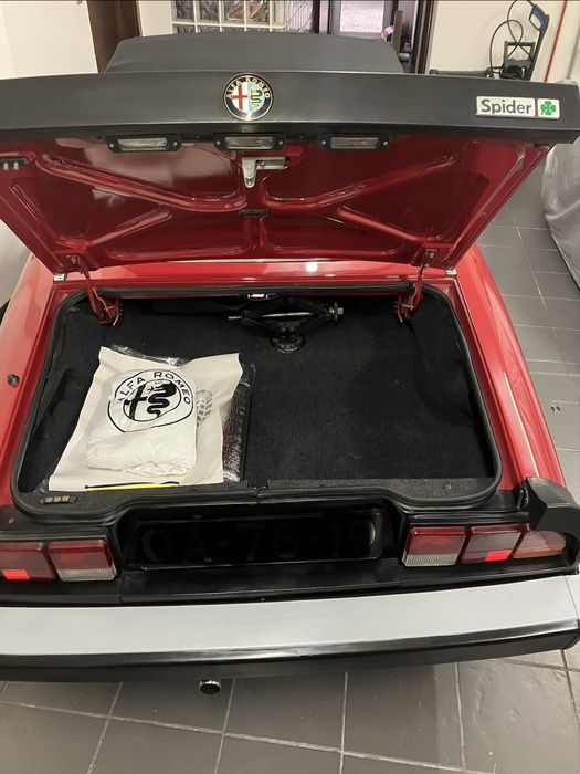 Alfa Romeo Spider 1.6