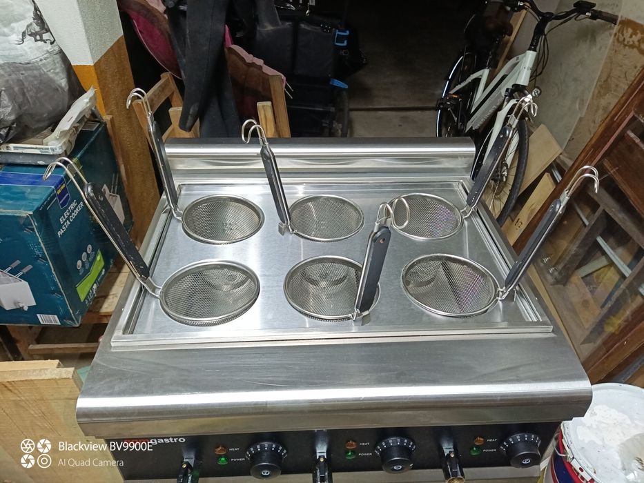 Cozedore de massa eletrico