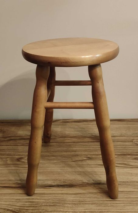 Taboret sosnowy | wys. 45 cm, Ø siedz. 29 cm
