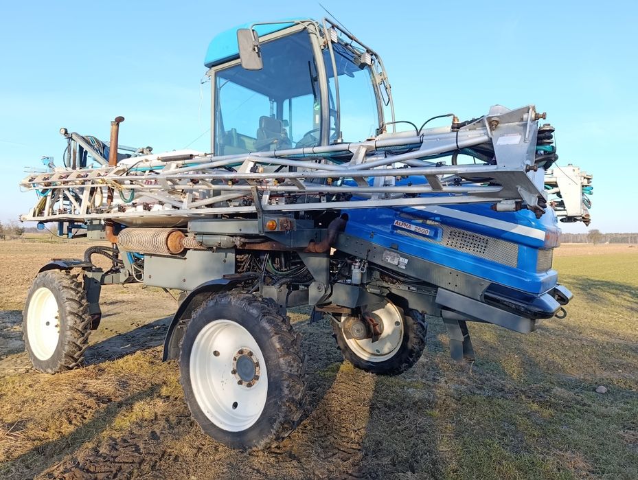 Opryskiwacz samojezdny Hardi Ervard Alpha 2500 jaskółka
