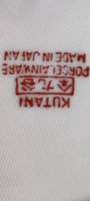 Japońskie porcelanowe talerzyki