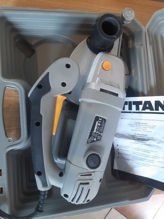 Bruzdownica Titan