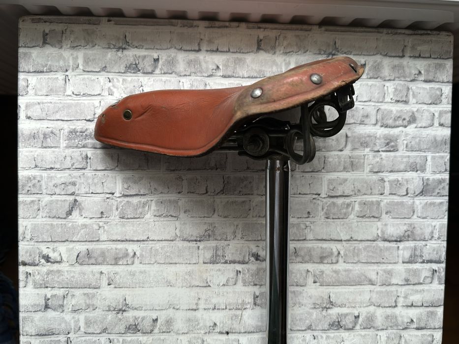 Stare Siodełko NRD DDR Skórzane IFA Rower Motorower Vintage