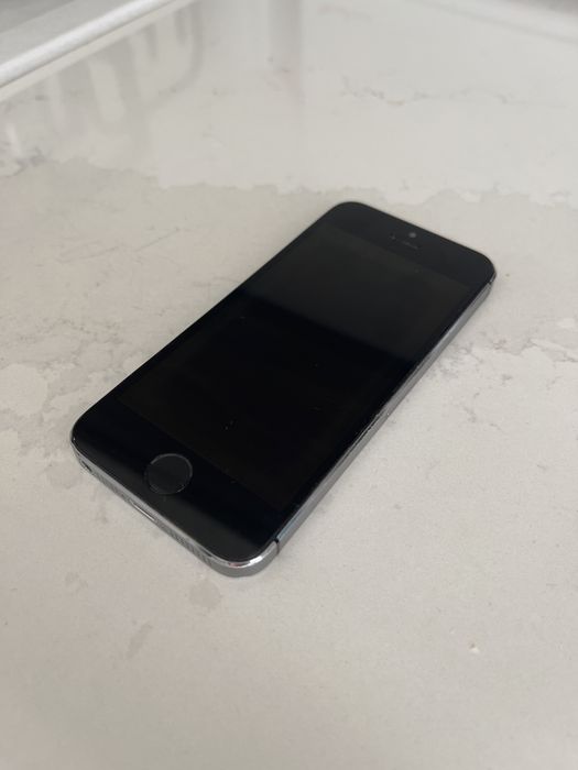 iPhone 5S com 16 GB