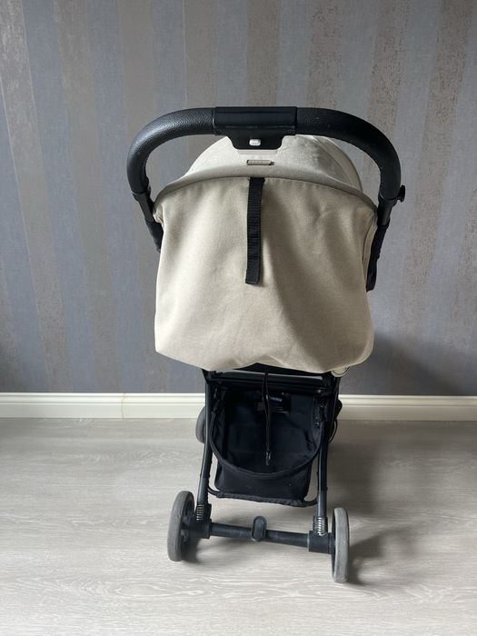 Дитячий візочок Cybex Beezy classic beige