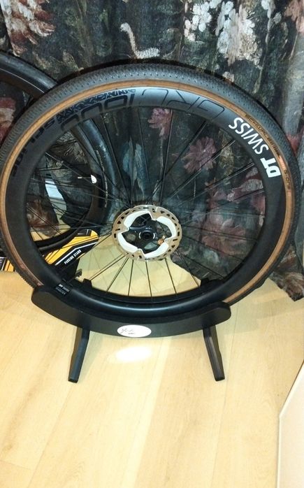 Vendo roda DTSWISS GRC 1600