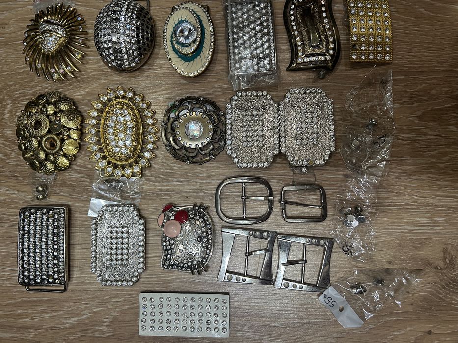 Пряжки на ремень