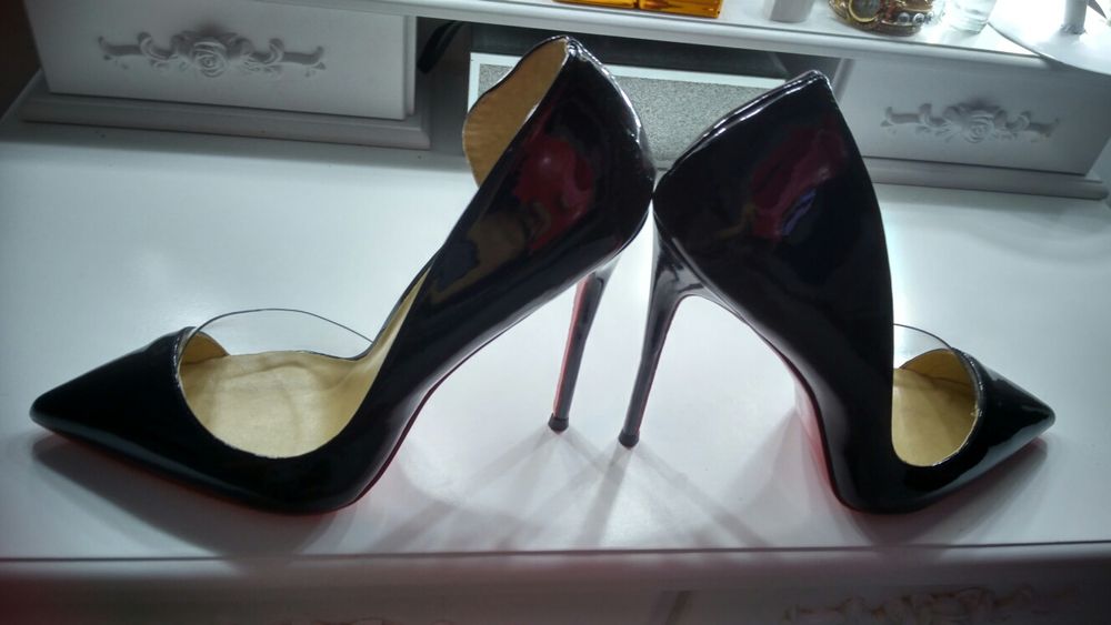 Szpilki Christiana Louboutin 40 41