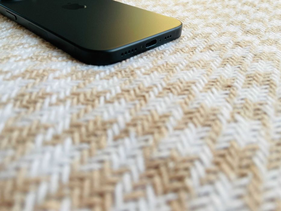 IPHONE 15 128Gb АКБ 100% 49ц. Відмін.стан NEVERLOCK mdm ( 29664)