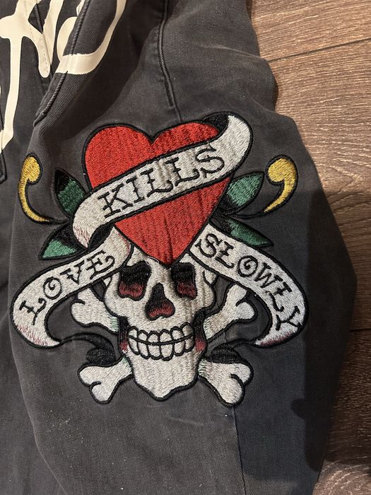 Oryginalne jeansy Ed Hardy – nowe z metką