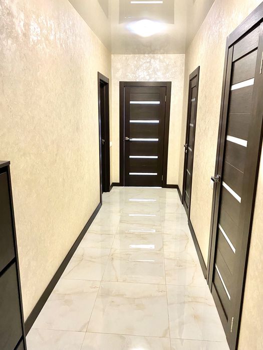 Сучасні апартаменти в новобудові у центрі Львова