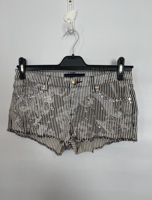 шорты Juicy Couture Los Angeles Striped Distress Cut-Offs