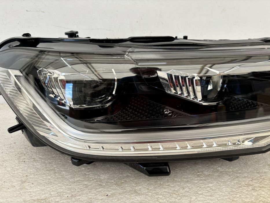 VW T-CROSS 2GM lampa prawy przód prawa przednia Full Led