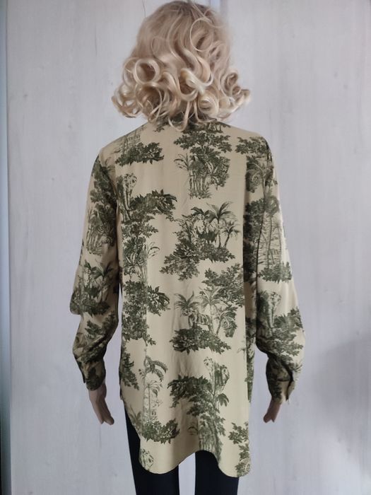 Koszula damska firmy Stradivarius,wiskozowa ,khaki , print drzew ,