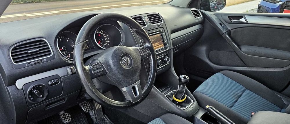 VW Golf 1.6TDi 110cv NACIONAL