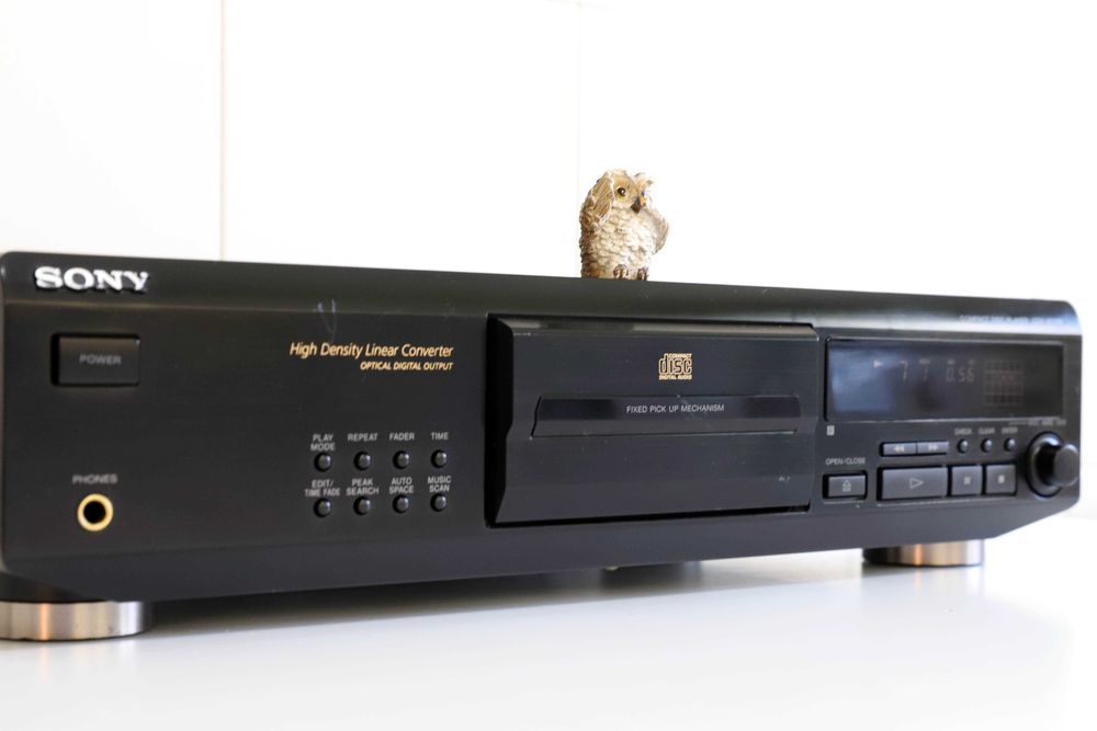 Sony CDP-XE700 Compact Disc Player