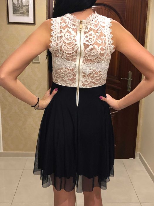 Elegancka sunkienka, koronka