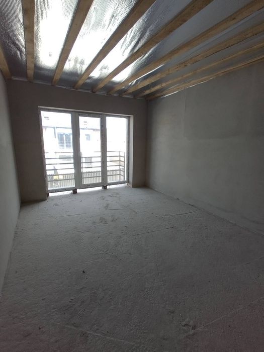 Продам зданий в експлуатацію таунхаус,можна під програми