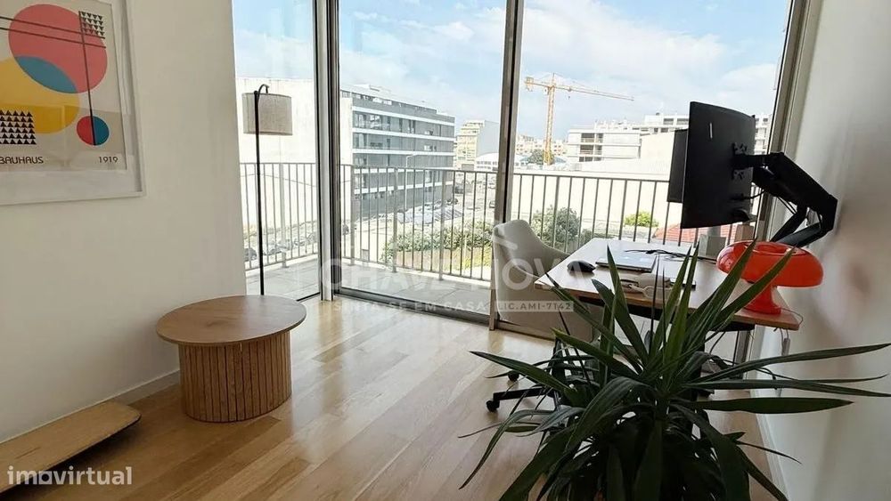 Arrendamento Apartamento T3 mobilado com vista Mar - Matosinhos Sul