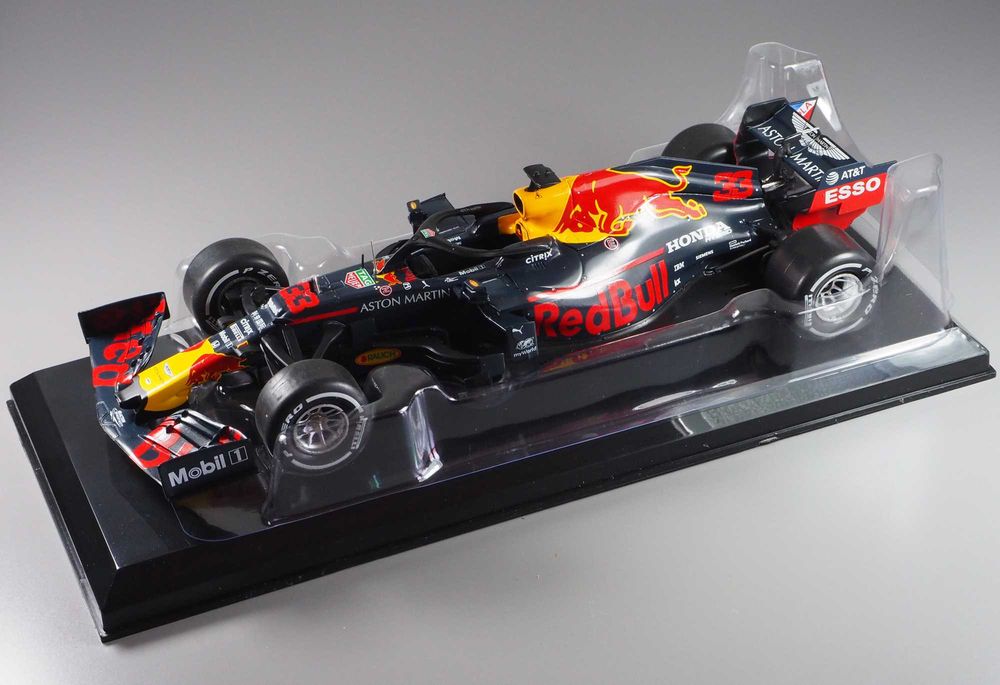Miniatura Automóvel Formula 1 - Max Verstappen - Escala 1:24 de alta qualidade
