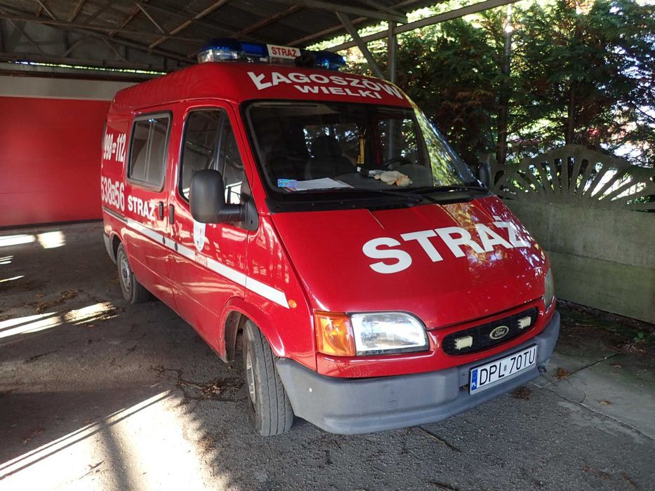 Samochód marki FORD TRANSIT VAN 100S