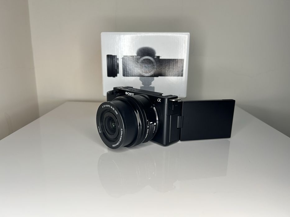 Sony ZV-E10 + Lente 16-50 + SmallRig + 5 Baterias + 2 Carregadores