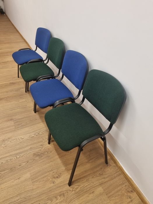 Krzesła konferencyjne biurowe tapicerowane