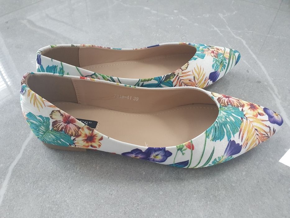 Nowe kolorowe baleriny Vices