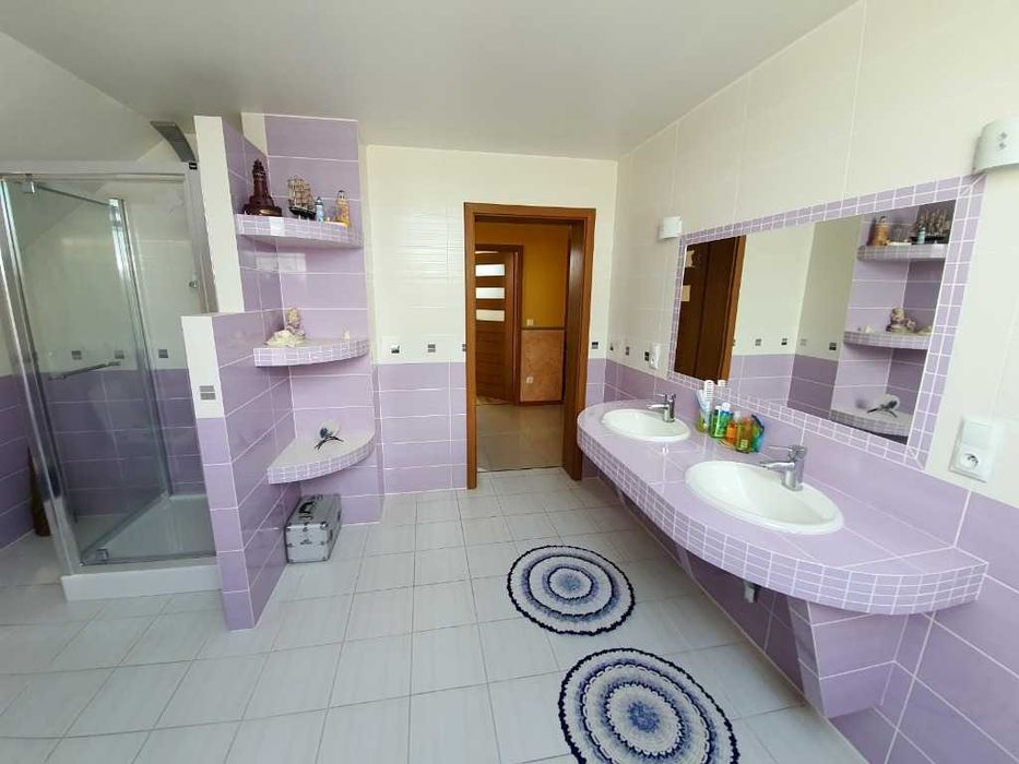 / Dom Zambrów ( okolice ) / 2 Domy / Hala / 12  Działek Budowlanych /