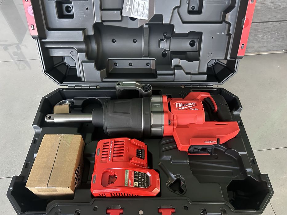 Klucz M18 1 cal Milwaukee