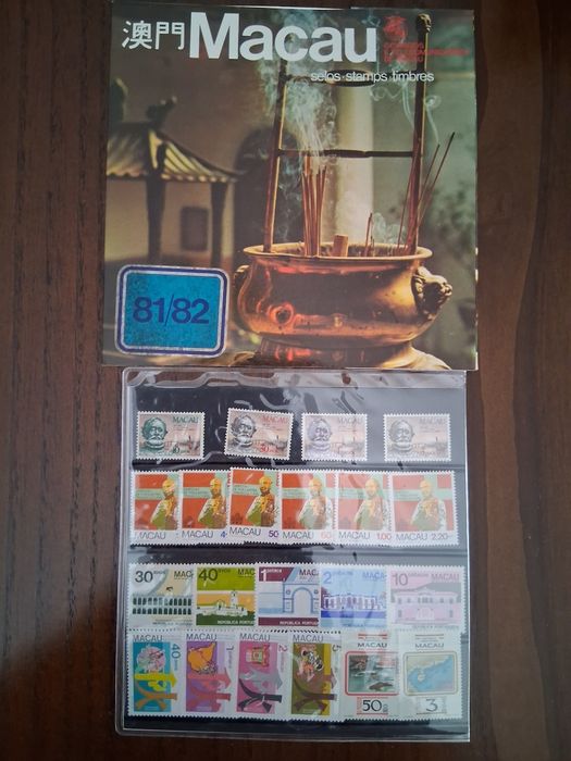 Colecções de selos novas e usados