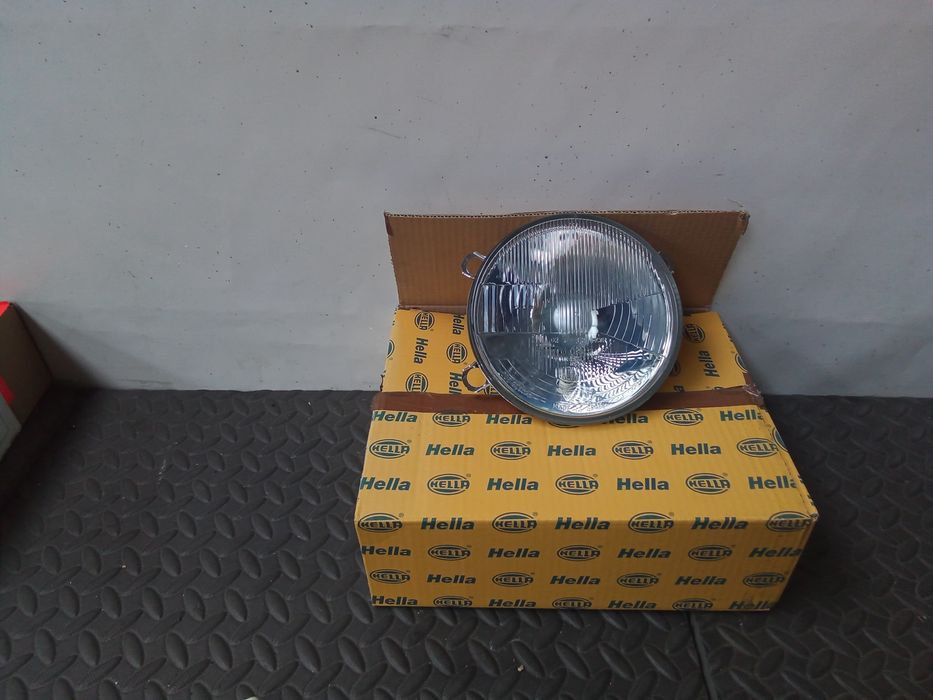 Faróis Nissan Terrano 2