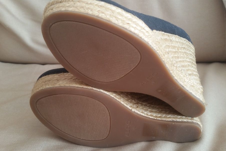 Nowe ALDO na koturnach rozmiar 39 espadryle