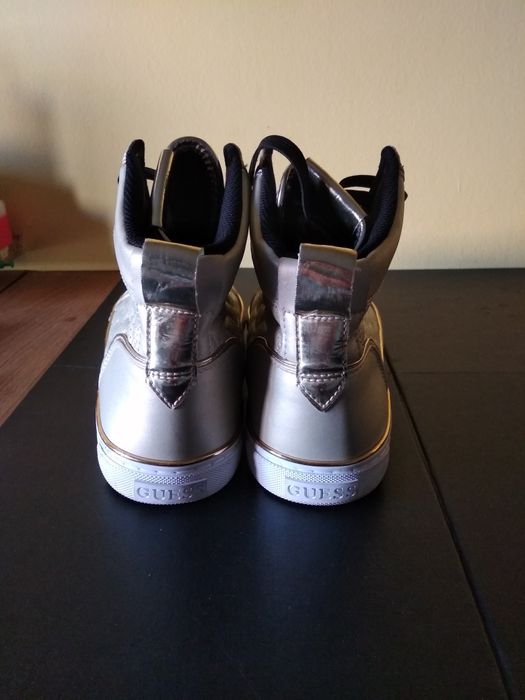 Buty Guess rozmiar 43