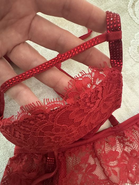 Комплект білизни червоний Intimissimi 75B M