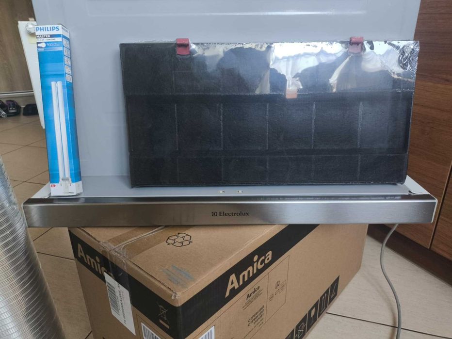 Okap podszafkowy teleskopowy ELECTROLUX EFP636X INOX + akcesoria - brak filtrów tłuszczu - w pełni sprawny