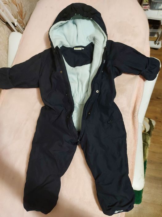 Фірмовий комбінезон демі