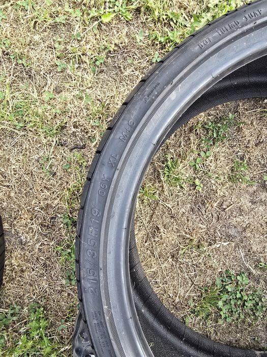 Opona neosport 215/35R19