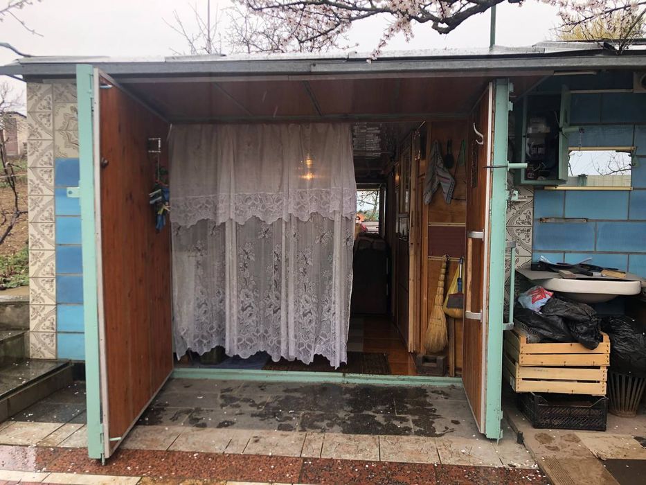 Продаж  дачі з ділянкою