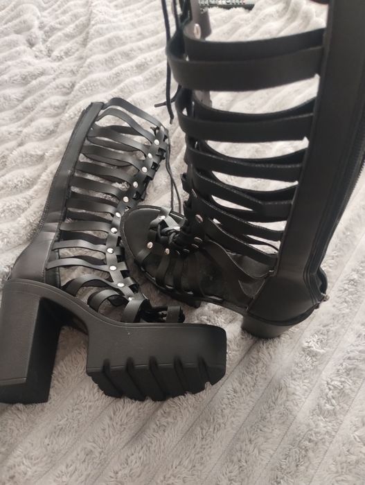 Buty rozmiar 38 nowe